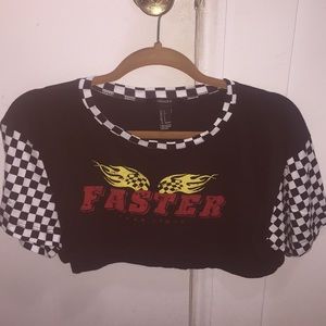 Never worn forever 21 crop top shirt